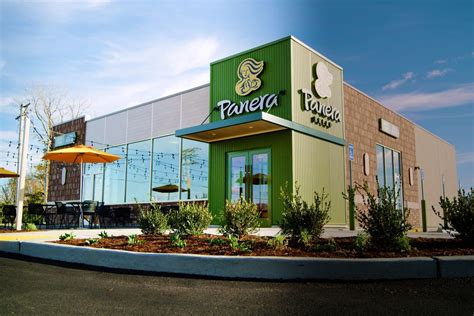 panera bread cafe locations.